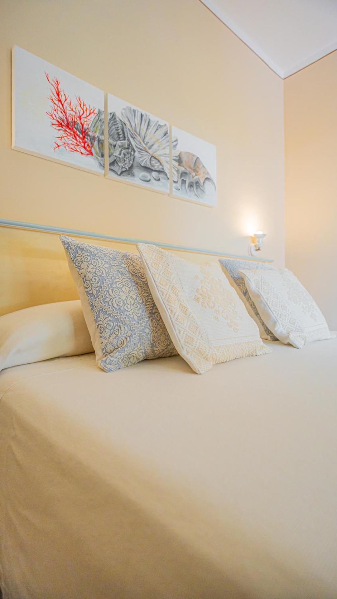 Hotel Lu Pitrali San Teodoro  Ngoại thất bức ảnh