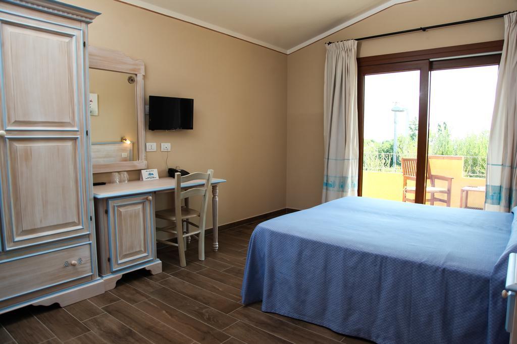 Hotel Lu Pitrali San Teodoro  Ngoại thất bức ảnh